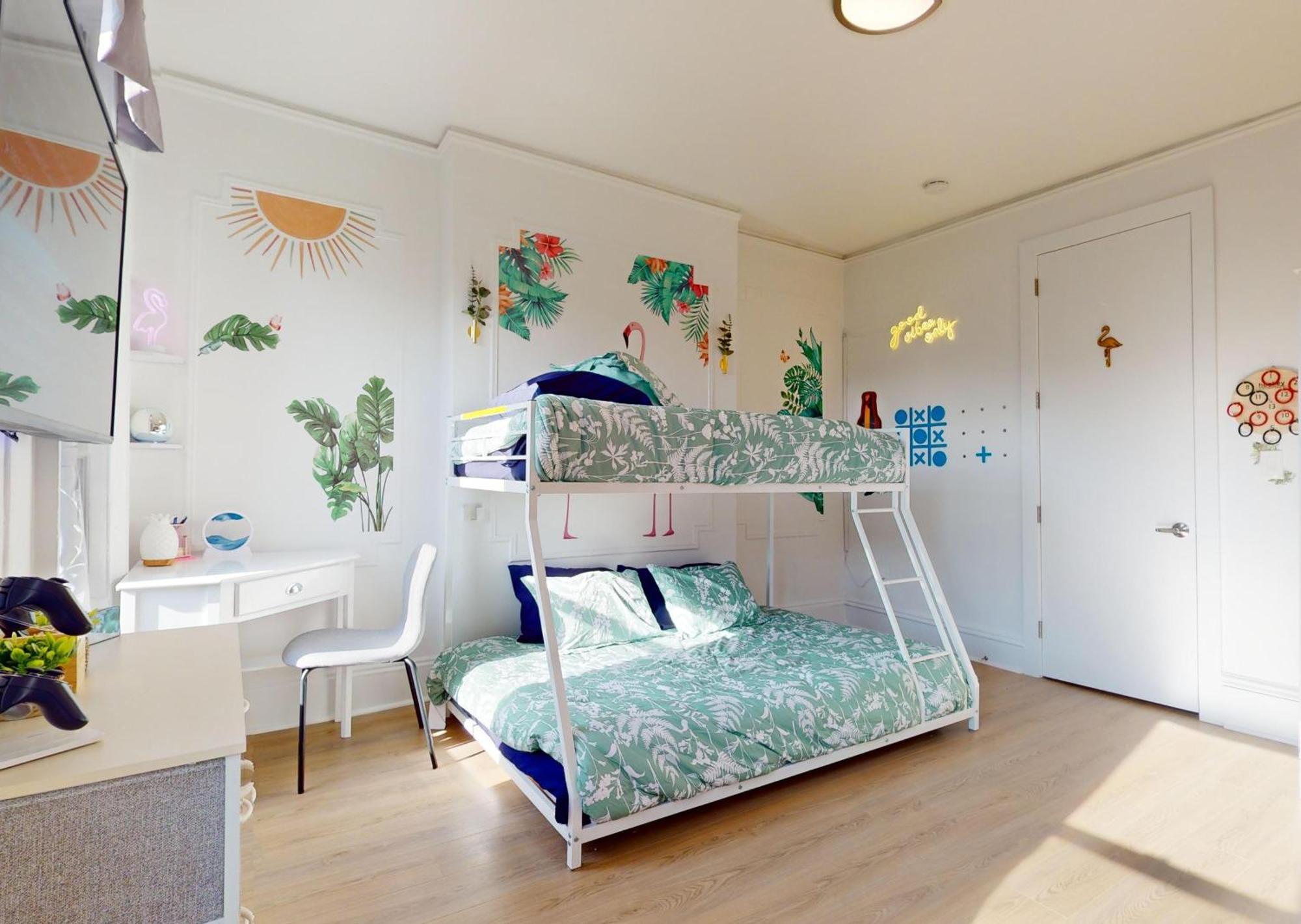 Garden Street Retreat Close To Nyc Sleeps 6 Hoboken Eksteriør billede